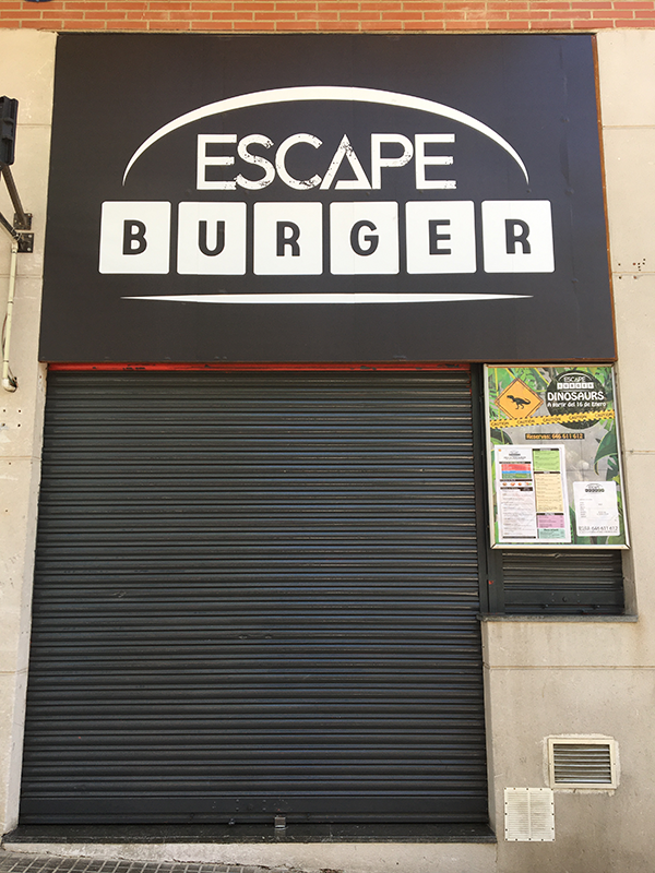 Cartelería de Escape Burger
