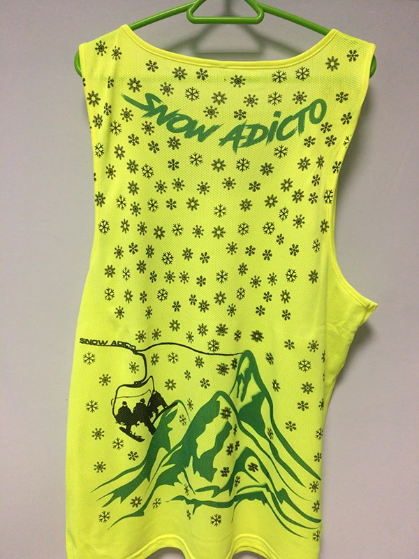 Prenda con diseño sublimado